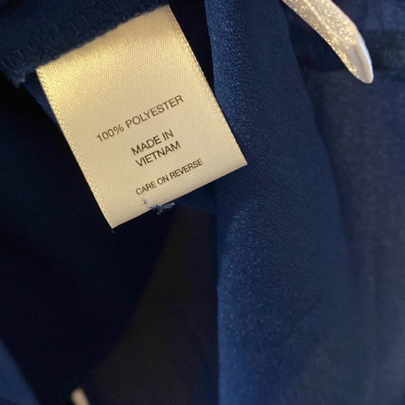 Blue flowey tunic top - Picture 4 of 6